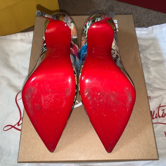 Christian Louboutin So Kate Trash Heels - Picture 5 of 8